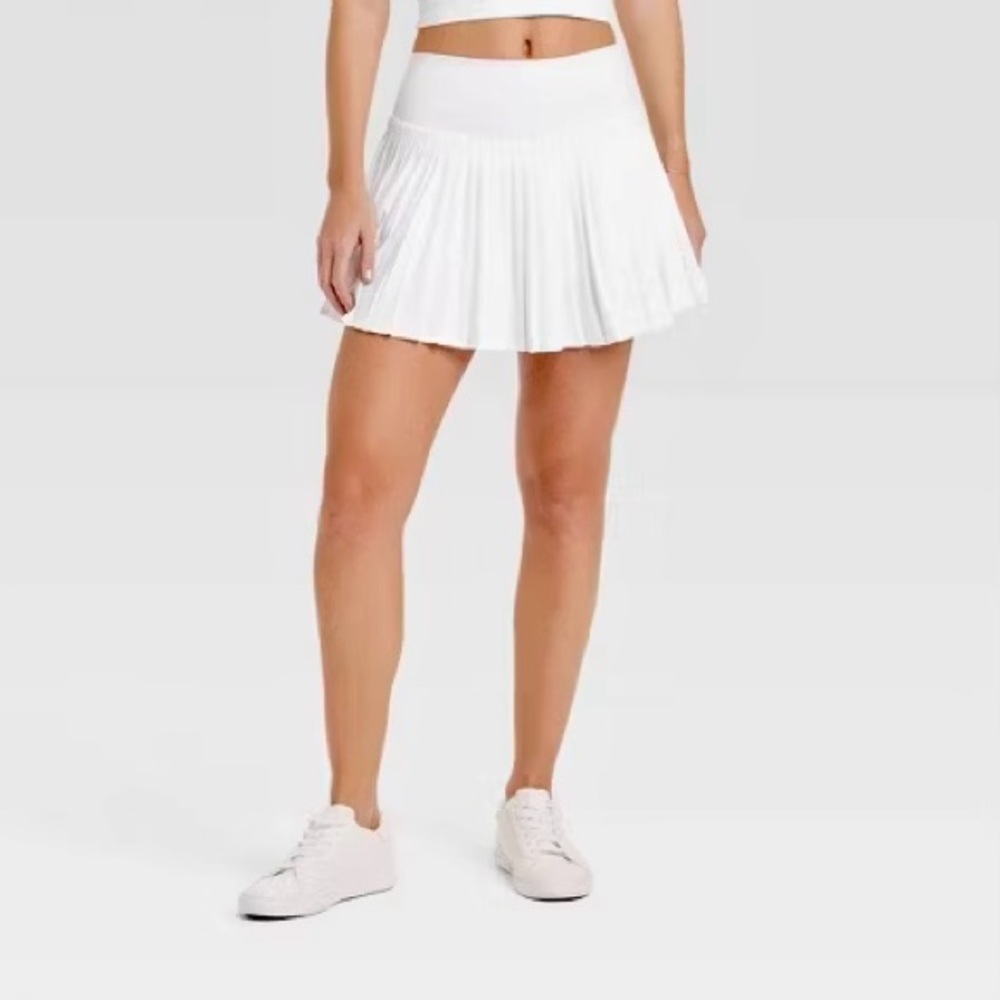 🎾 High-Rise Woven Pleated Skort 15.75" - All In Motion
